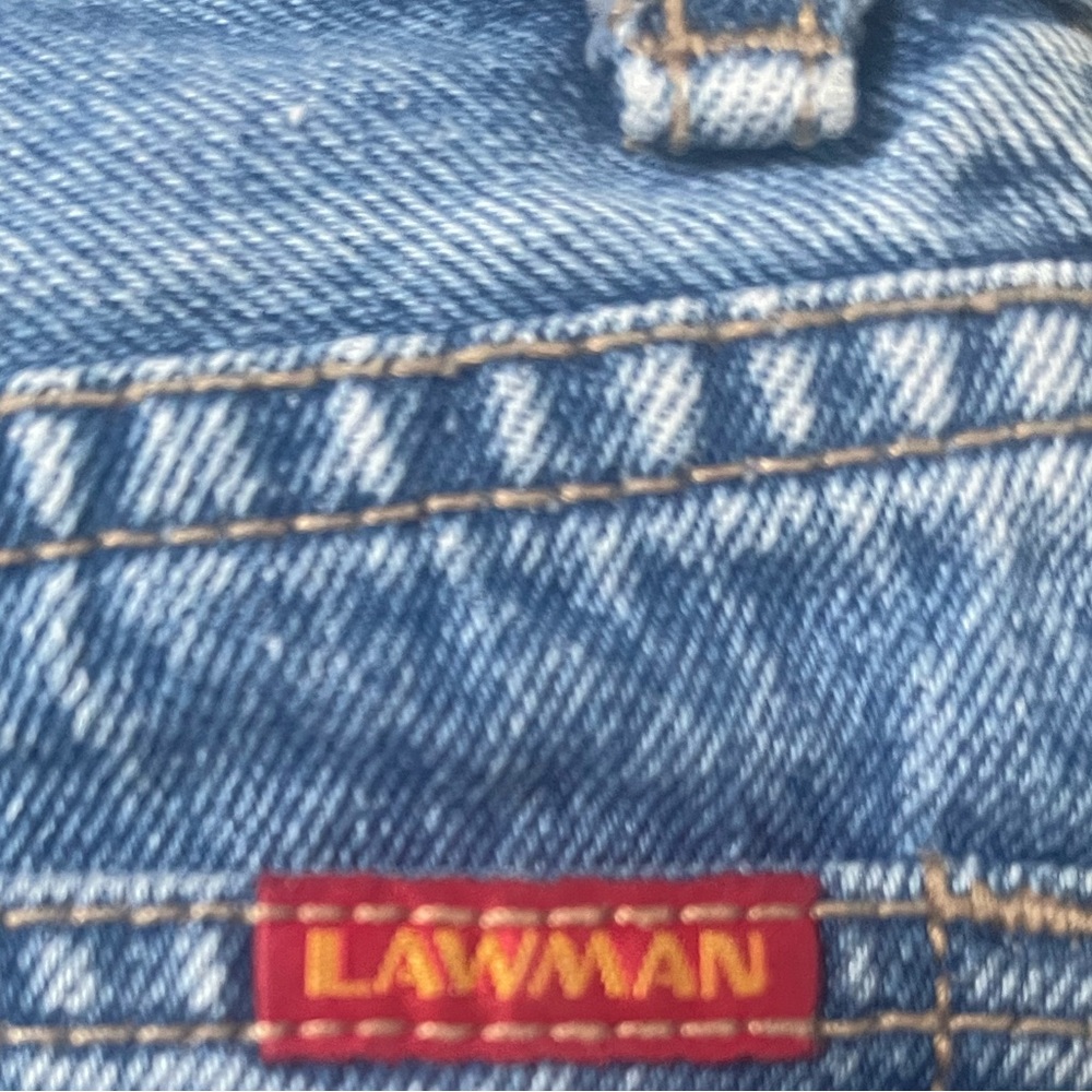 VINTAGE JEAN SHORTS!